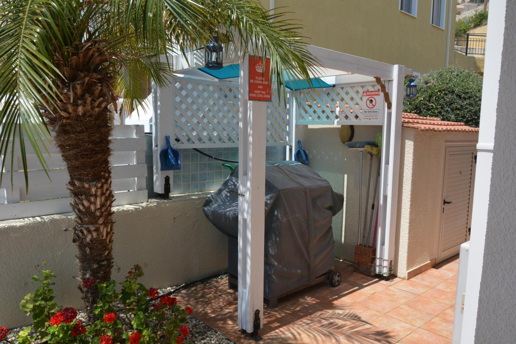 Villa Ocean Breeze Peyia Exterior photo