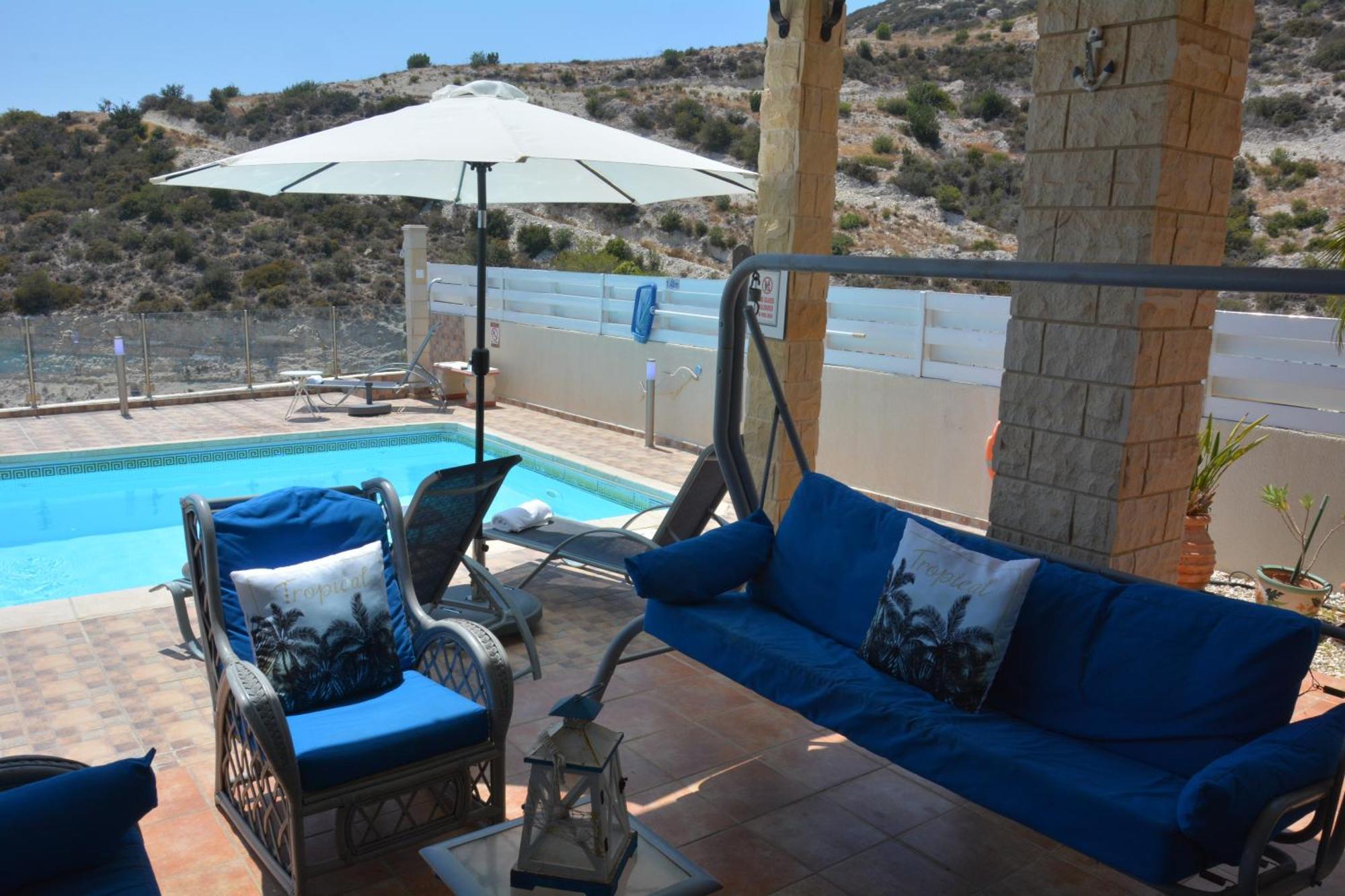 Villa Ocean Breeze Peyia Exterior photo